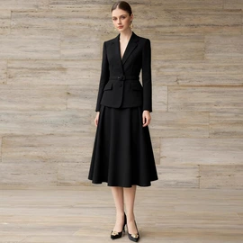 连衣裙;职业女裤套装;职业女裙套装