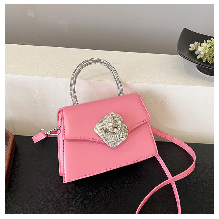 Women's Small Pu Leather Solid Color Flower Streetwear Magnetic Buckle Crossbody Bag display picture 4