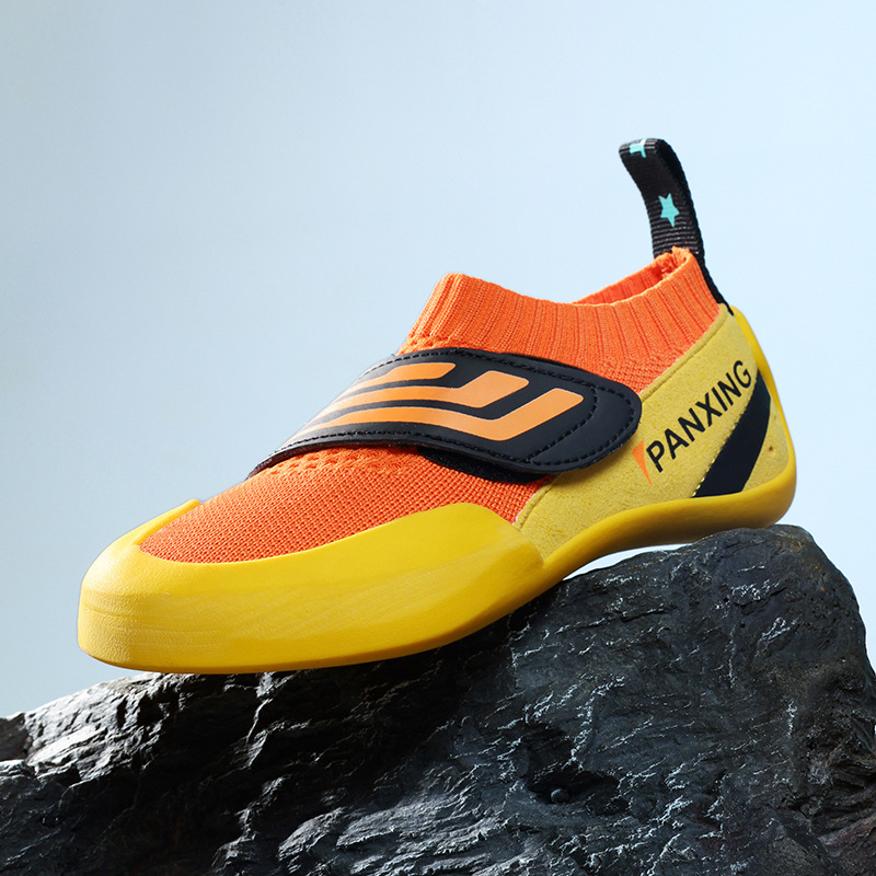 Children's professional rock climbing shoes, non-slip and wear-resistant, suitable for indoor and outdoor bouldering training, for beginners and advanced competitive speed climbing