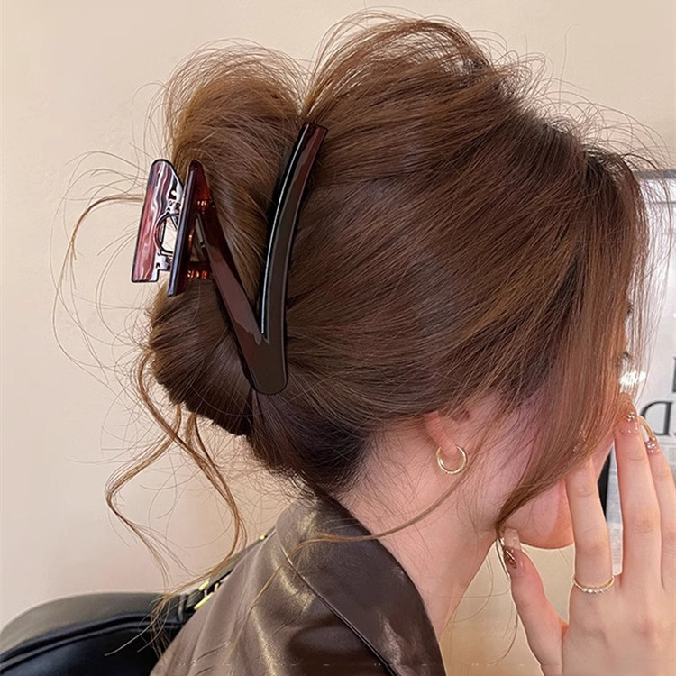 Small crab pin, big shark, hair accessory, new collection