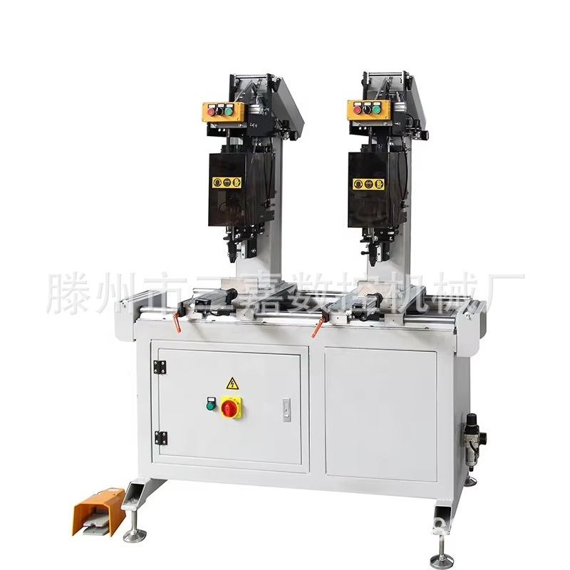 �ִܸ���ͷ�ֳ��ݶ����̻� PVC�����Ŵ��豸 �ֳĴ򶤻�š��˿��