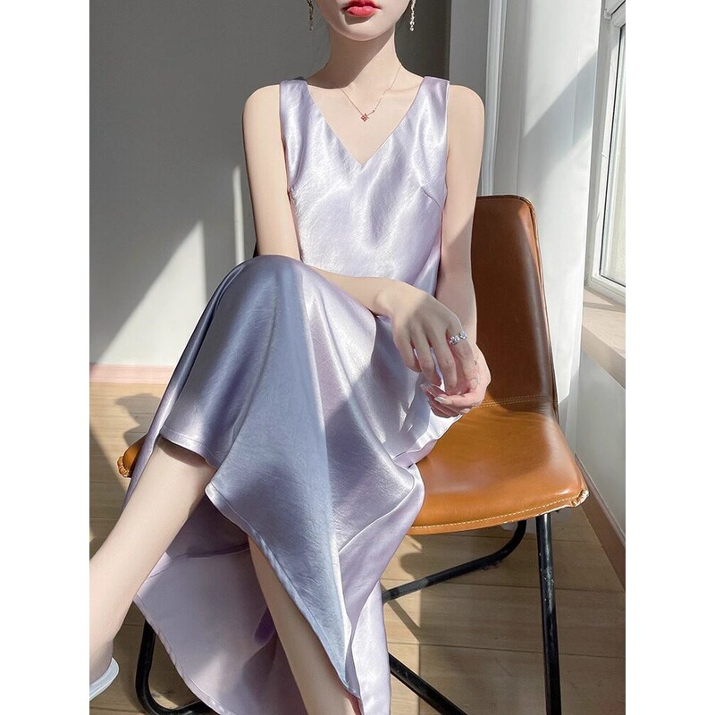 Silk Acetate Camisole Dress with Texture, V-Neck Vest, Silk Gilded Satin Inner Layer, Long Skirt Silk Acetate Camisole Dress with Texture, V-Neck Vest, Silk Gilded Satin Inner Layer, Long Skirt