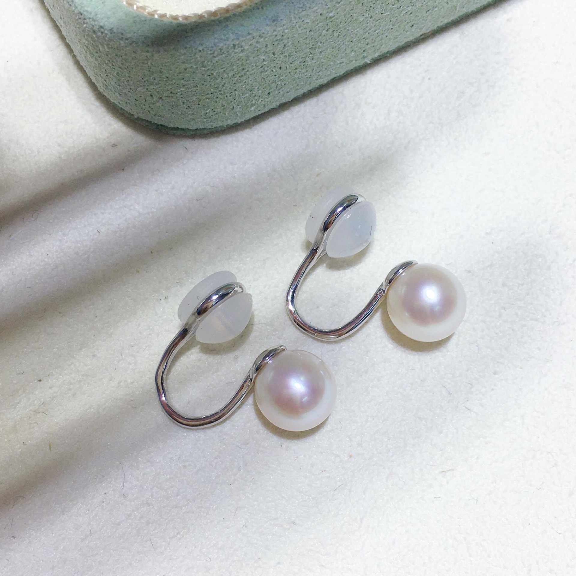 ��Ů�ճ�ϵ�޶�����ŮBI��S925������ˮ����߸�Ь��ʹ���ж���