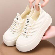 2026�����¿�ƴɫ�W��͸��Ů��Ь�p��ٴ����m���e����������