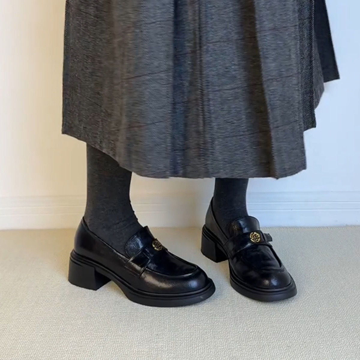 Versión de piel de oveja ~ nuevo retro Lefour zapatos de tacones gruesos zapatos de cabeza redonda zapatos de cuero auténtico zapatos de cuero perezoso