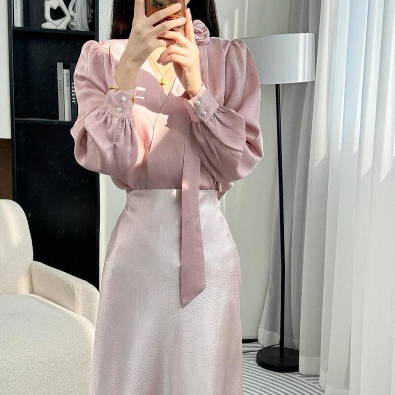 2025 Early Autumn Acetate Satin Rose Corsage Ribbon Shirt Women's New Professional Work Clothing French Style