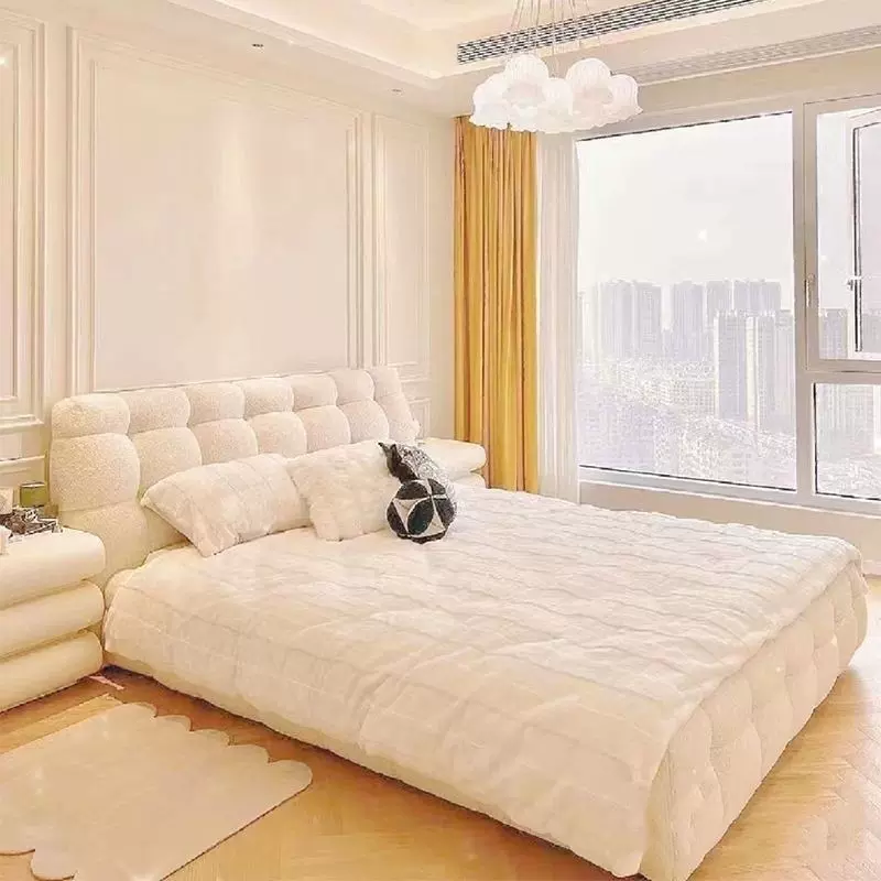 奶油风科技布绒布艺床小户型客厅简约新款主卧大床卧室云朵双人床