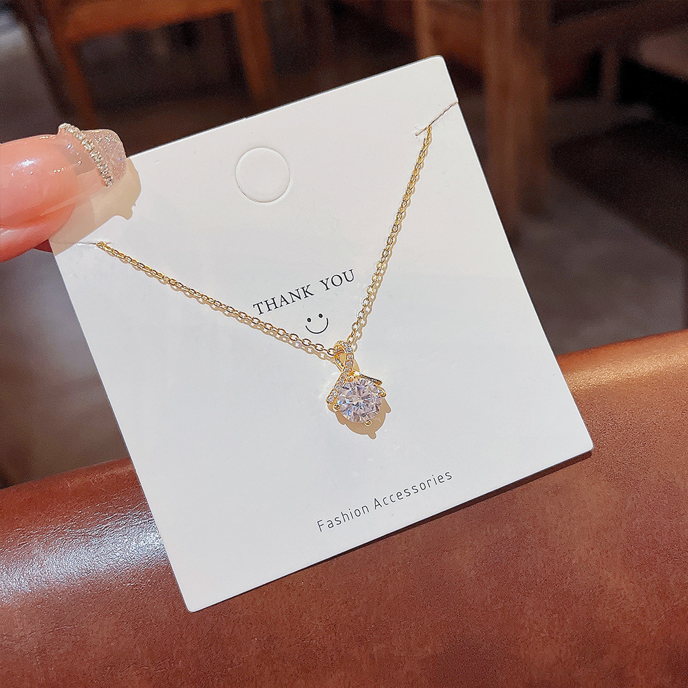 Ig Style Round Titanium Steel Plating Inlay Zircon 18k Gold Plated Solitaire Necklace display picture 2