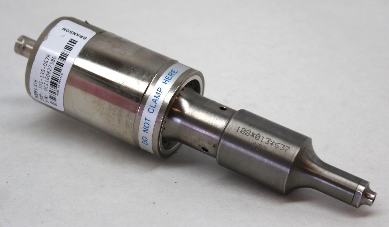 Branson 101-135-067R Ultrasonic Welder Converter with Horn