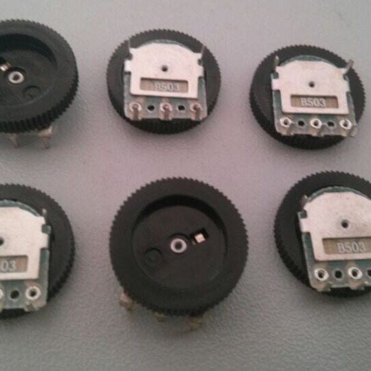 复古收音机 散步机 留声机 户外用品 耳机线电位器蓝牙音箱电位器