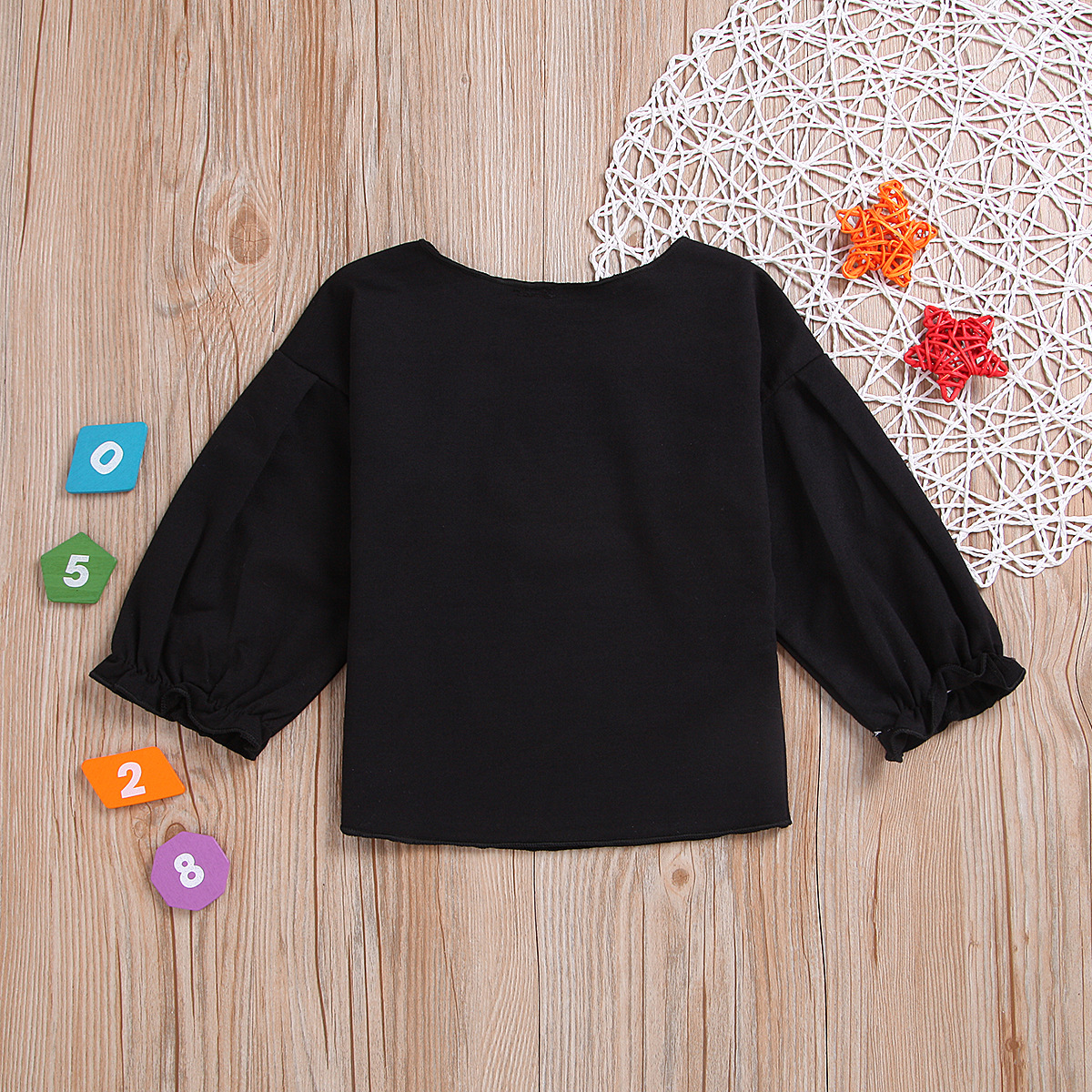 Korean version of the spring new children's clothing girls Puff Sleeve T-shirt children's love printing shirt shirt long-sleeved shirt