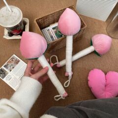 寿桃艾草棒養生ハンマーは肩頚椎経絡マッサージ神器を持っています。