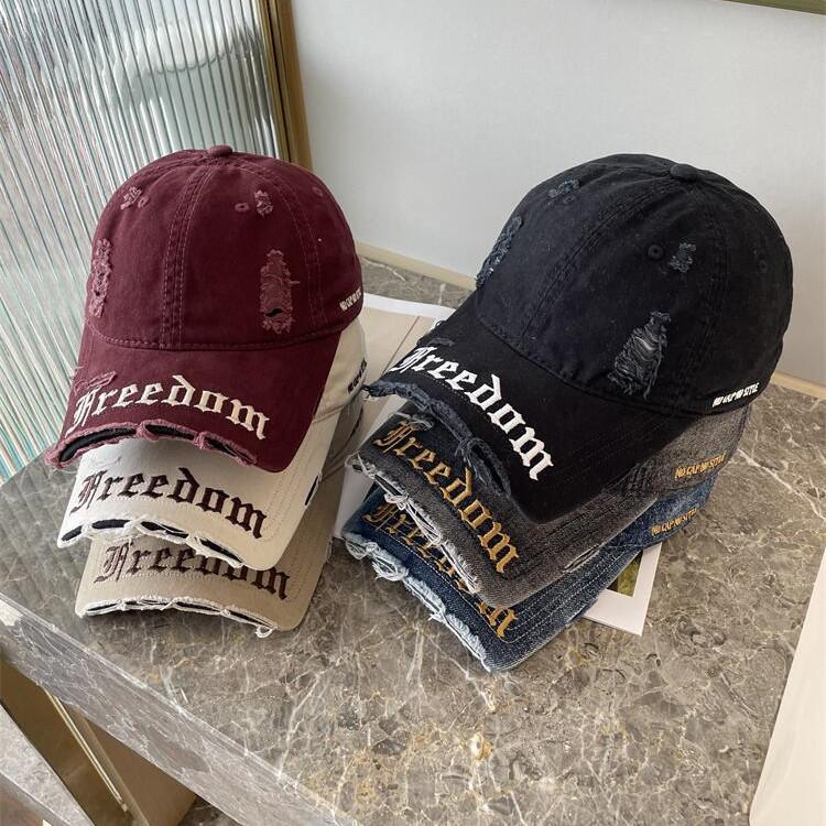 Primavera y verano nuevo estilo de moda personalizado con gorra de bisel cuadrado, gorra de béisbol agujero suave, gorra de corte de moda para mujeres, gorra de lengua para hombres