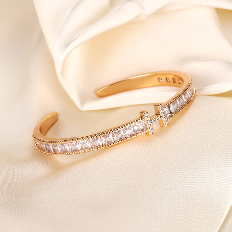 Exquisita pulsera transfronteriza con diamantes en forma de H para mujer, estilo europeo y americano, versátil, elegante, joyería de alta gama, venta al por mayor y envío directo.
