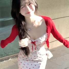 【单裙】法式红色吊带碎花连衣裙子女小个子穿搭包臀短裙夏季套装