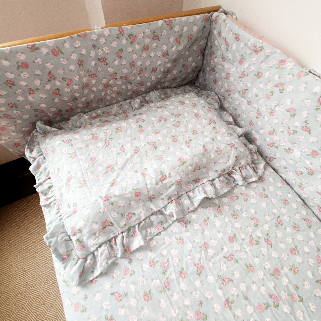 Ins Fresh Style Pastoral Floral Cotton Bed Cover Bed Cover Bed Cover for Newborn Baby Detachable and Washable Lace Pillow