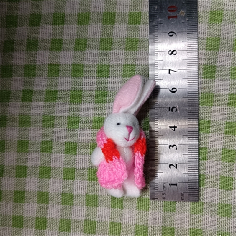 (옷은 직접 입으셔야 합니다) 4.5cm 핑크 스웨터 순백 토끼