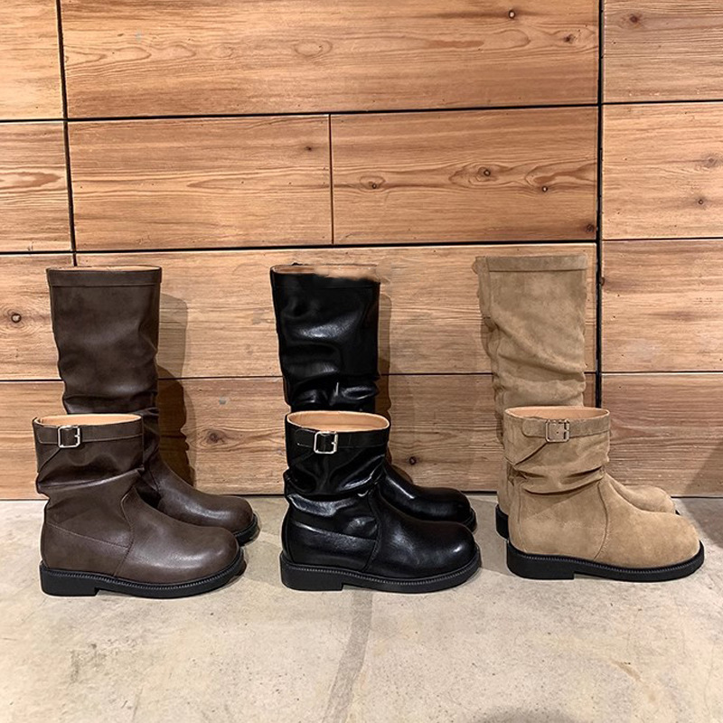 Mismo estilo que los bloggers coreanos~ Botas de media pantorrilla holgadas con tacón grueso, correa con hebilla y punta redonda para mujer, nueva colección otoño/invierno.