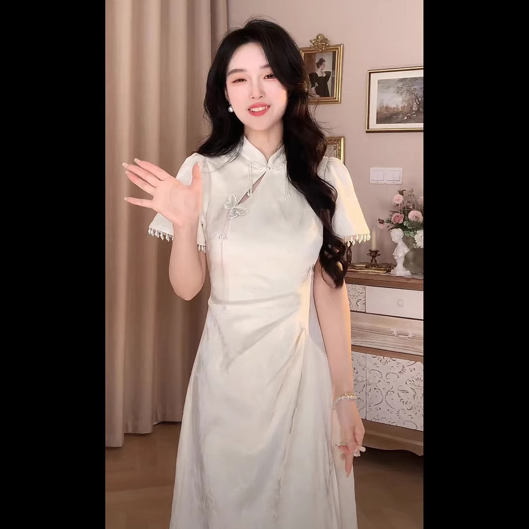 Sentido de alta gama nuevo vestido de estilo nacional chino para mujer verano nuevo temperamento de alta gama vestido de cheongsam delgado de moda