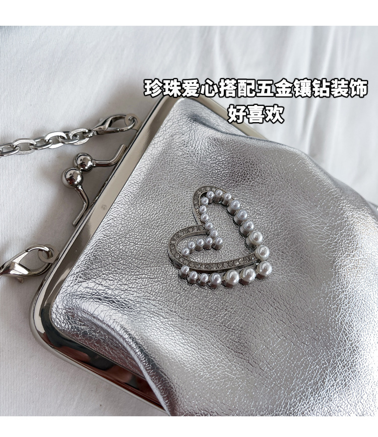 Personalized, fashionable and casual shell phone bag, new retro crossbody bag, lapel handbag, commuting single-shoulder crossbody bag Application Scenario