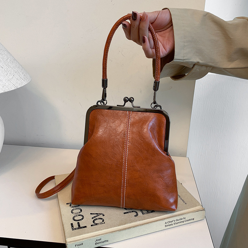 Personalized Fashion Casual Shell Phone Bag, New Retro Crossbody Bag, Clip-On Handbag, Commuter Shoulder Crossbody Bag Personalized Fashion Casual Shell Phone Bag, New Retro Crossbody Bag, Clip-On Handbag, Commuter Shoulder Crossbody Bag