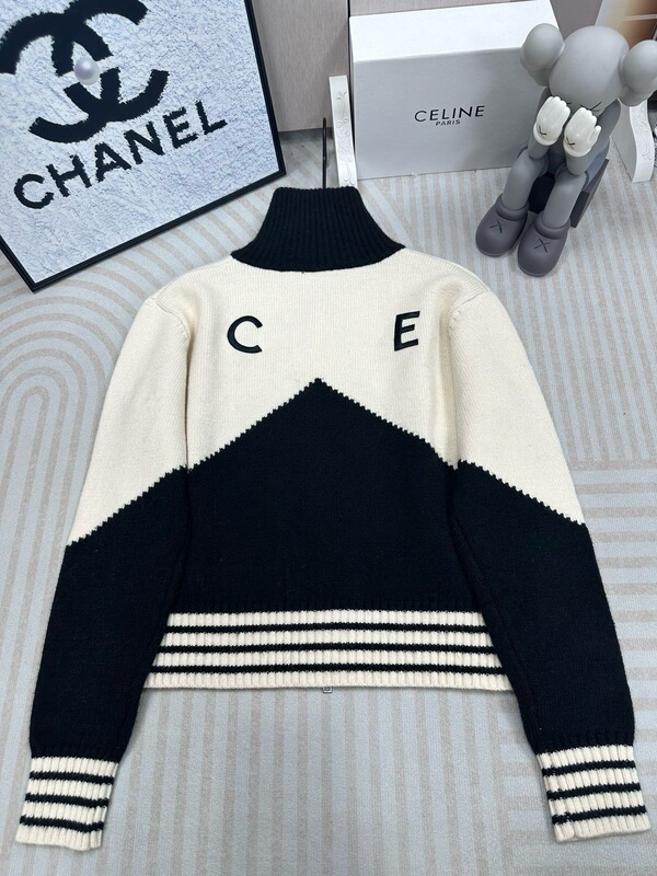 25 Autumn/Winter New Knit Zip-Up Cardigan with Classic Color-Blocking and Beaded Design Featuring Iconic Letters on the Chest