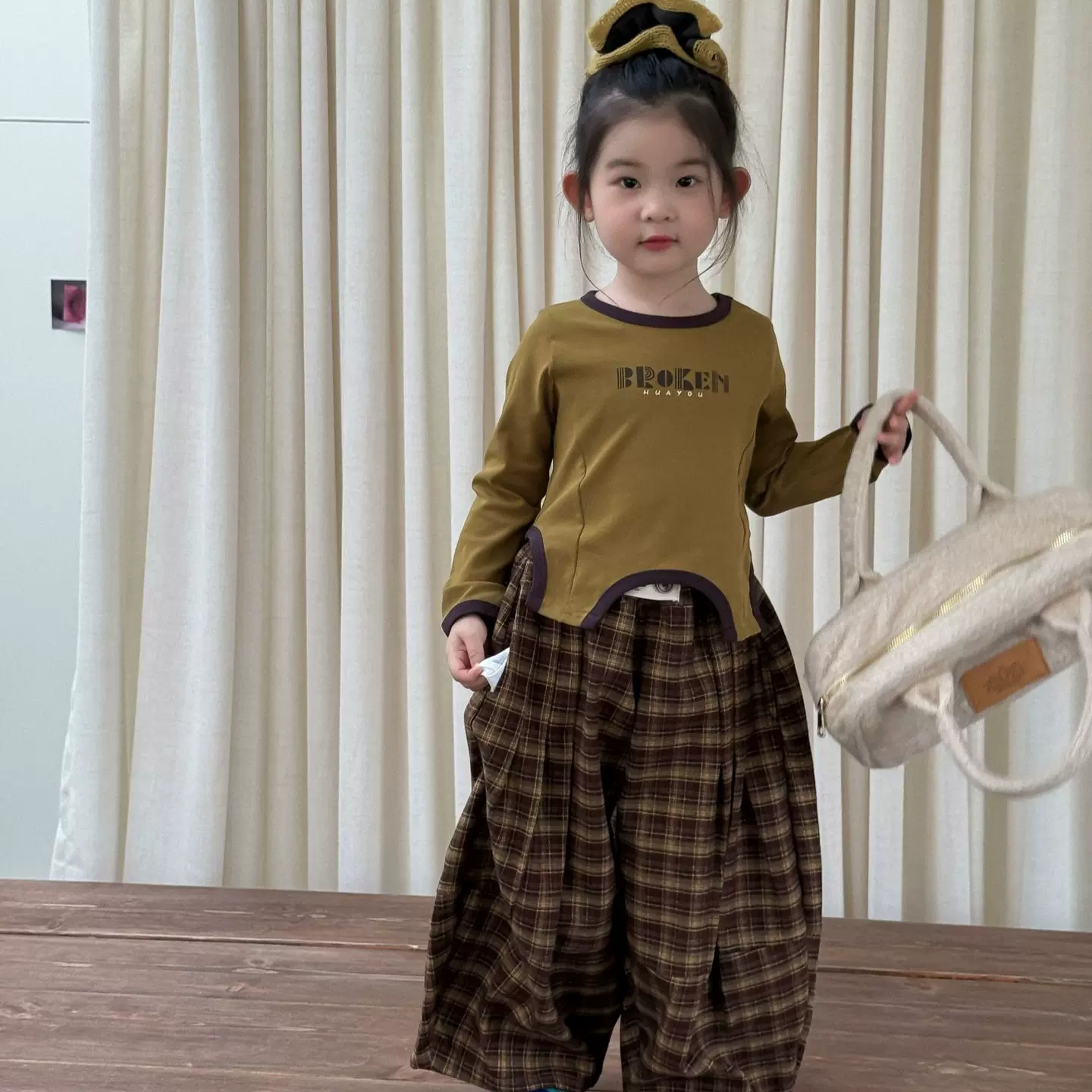 2025秋季新款童装 韩版童装 女童时尚印花不规则T恤  儿童时尚T恤