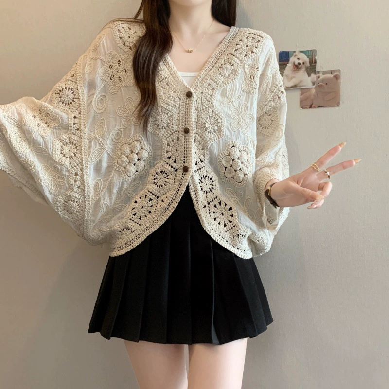 Thin cardigan, V-neckline, plus size