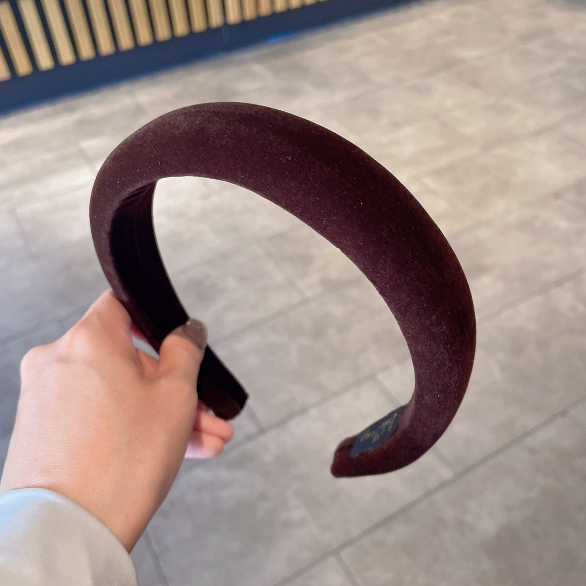 Otoño y invierno Meilade coreano retro estricto esponja cabeza de banda nueva variedad de terciopelo alto cráneo ancho banda de cabello mayorista