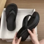 防滑新款海边夹趾拖鞋