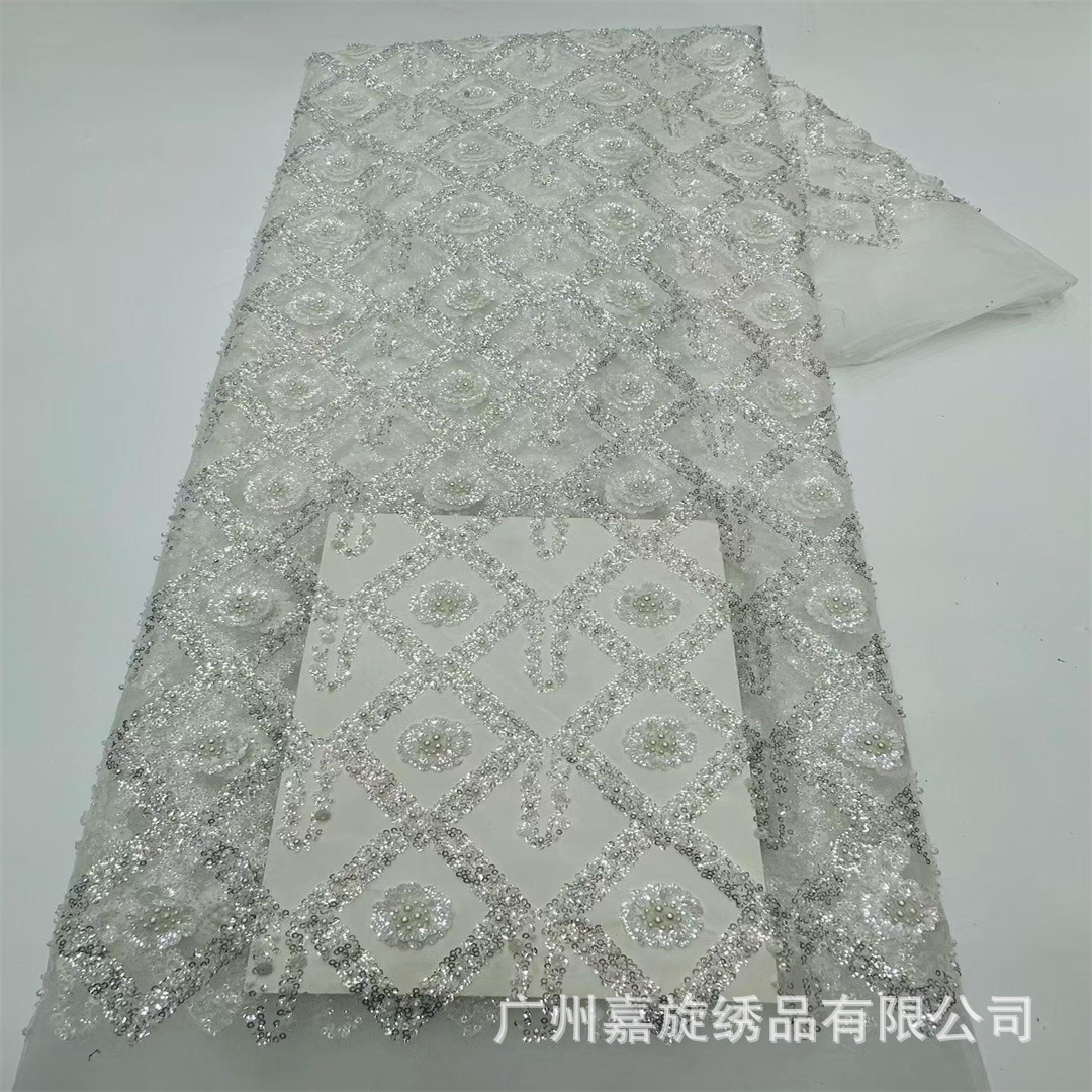 Tela de malla bordada con cuentas y diseño de rombos para vestidos de novia de moda y prendas de encaje. Telas con cuentas.