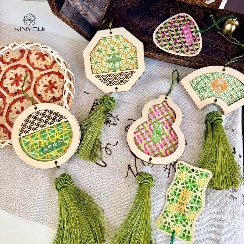 Dragon Boat Festival Wooden Hollow-Out Gourd Bamboo Slices with Unique-Shaped Tassels DIY Bamboo Weaving Gift Box Decorations Small Pendants