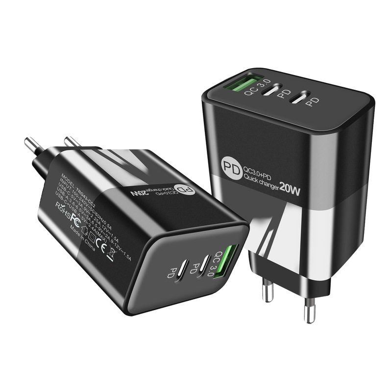 Double TYPE-C1USB charger for Apple double PD fast charging multi-port European and American British standard fast charging adapter
