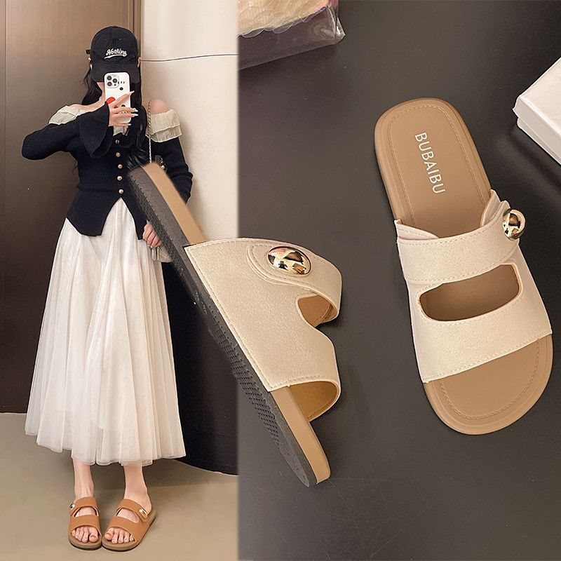 Birkenstock Slippers for Women, Summer Outdoor Wear, New Style with Skirts, French-Style Flat Beach Sandals, Fashionable One-Strap Sandals Birkenstock Slippers for Women, Summer Outdoor Wear, New Style with Skirts, French-Style Flat Beach Sandals, Fashionable One-Strap Sandals