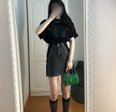 夏季暗黑系酷酷女孩穿搭港味复古chic气质减龄洋气炸街短裙两件套|ru