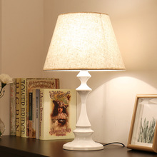 美式创意台灯北欧式复古卧室床头柜灯简约个性可调光客厅台灯暖光