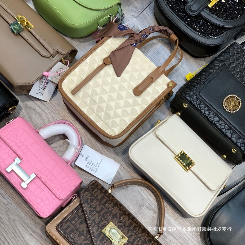 High-Quality Women's Bags, Miscellaneous Brands, Special Price, Inventory, Women's Bags, Export Live Broadcast Supply, Shoulder Crossbody Bag