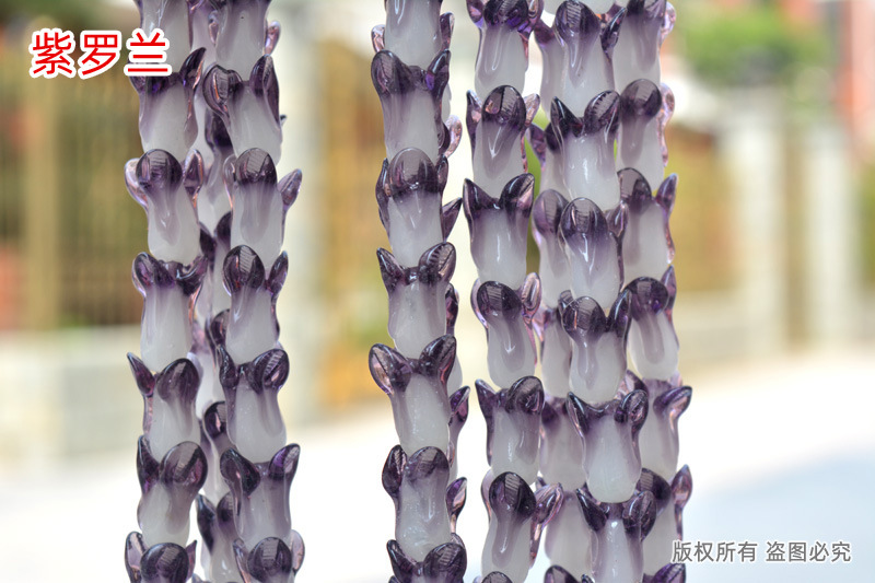 Cabbage beads violet.JPG