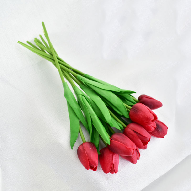 Pu hidratante tulipán flor artificial flor falsa fiesta de boda decoración del hogar flor comercio exterior transfronterizo fábrica de flores al por mayor