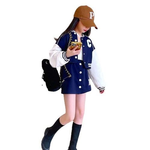 Girls' Spring and Autumn Sports Set 2024 New Baseball Jacket Outer Short Skirt Two-Piece Set Korean Style Children's Set