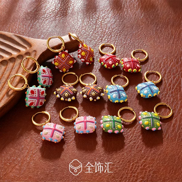 Bohemian retro ethnic style painted beetle pendant earrings, stainless steel gold-plated three-dimensional hoop earrings