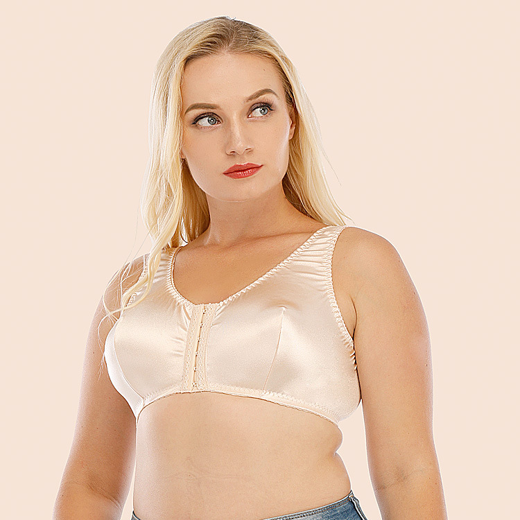 Wholesale Clothing Vendor MELANTHA Banner