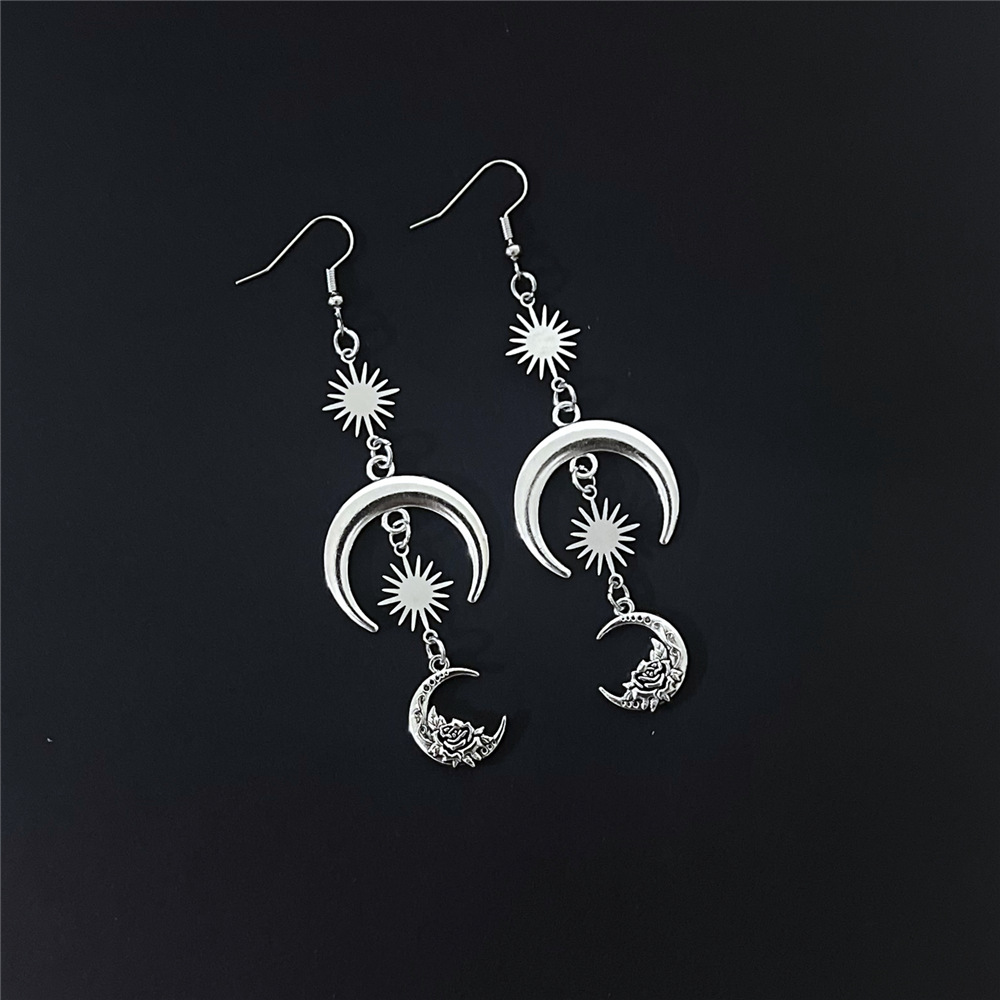 Plating Design Casual, Simple Style Style 1 Pair Casual Simple Style Sun Moon Rose Plating Alloy Drop Earrings