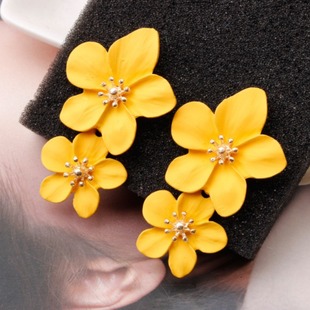New Earrings High-end Sense Earrings Earrings European and American Style Distinctive Trendy Multi-color Double-layer Flower Earrings Simple Earrings for Women