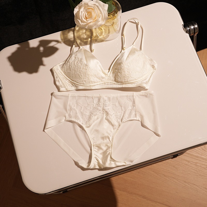 흰색 정장
