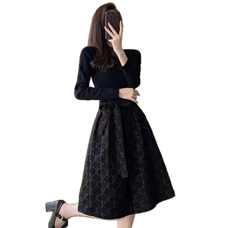 高级感黑色连衣裙女2025年秋季新款时尚提花中长款收腰显瘦A字裙|undefined