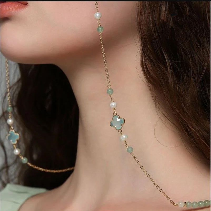 Perla natural cristal cuatro hojas gafas cadena gafas de sol cadena retrógrada mujer colgar gafas cuerdas Lolita medula