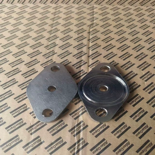 1621304500阿特拉斯压缩机原装正品配件—盖子