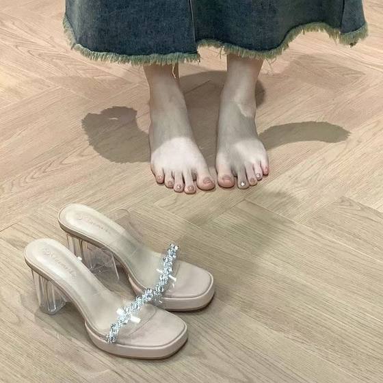 French Style Rhinestone Elegant Crystal Coarse Heel Waterproof Platform 2024 Autumn New Fashionable All-match One-word Transparent Sandals for Women
