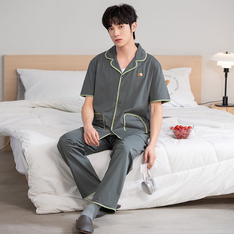 Pijamas de hombre Pantalones de manga corta de verano de los hombres traje de algodón de media manga solapa de los hombres de verano ropa para el hogar primavera y otoño